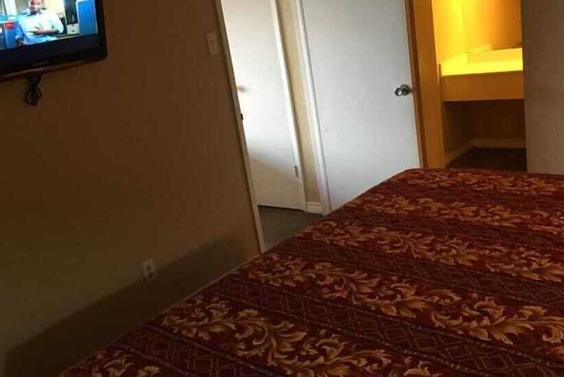 Süit, Executive Inn & Suites Beeville