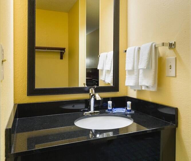 스탠다드 룸, Fairfield Inn & Suites By Marriott Allentown Bethlehem/lehigh Valley Airport
