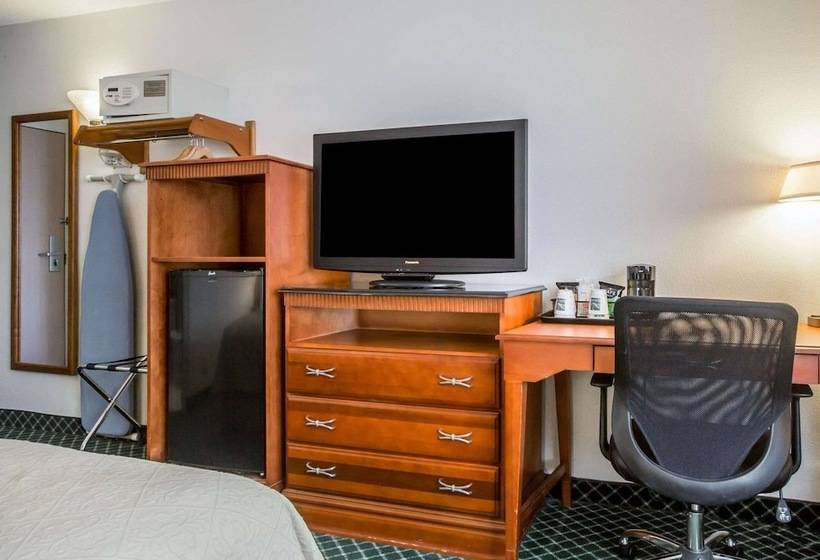 Номер Стандарт 2 Двуспальные Кровати, Quality Inn Colchester  Burlington