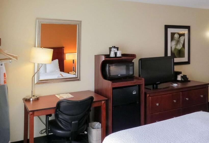 Номер Стандарт 2 Двуспальные Кровати, Quality Inn Cranberry Township
