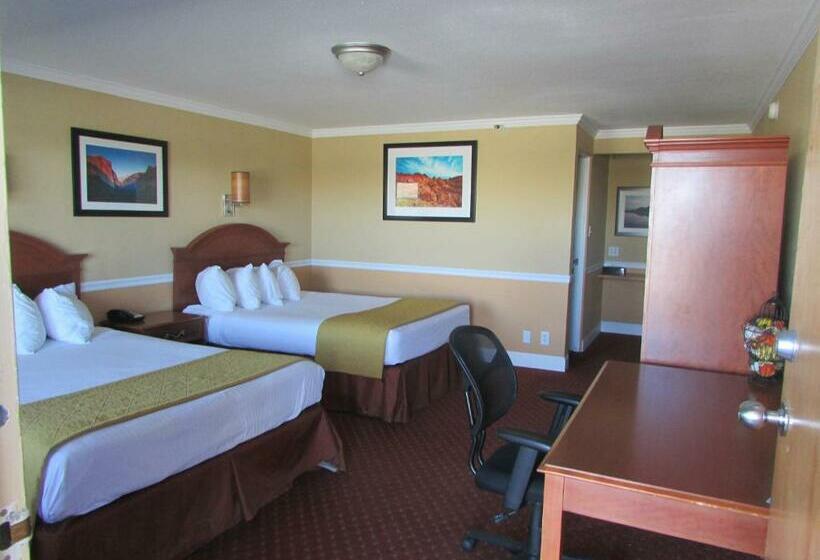 Номер Стандарт, Travelodge By Wyndham Hawthorne