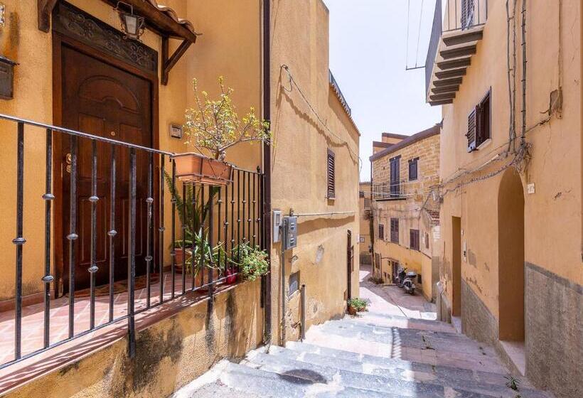 Номер Deluxe с Балконом, Bnb Sant Alfonso