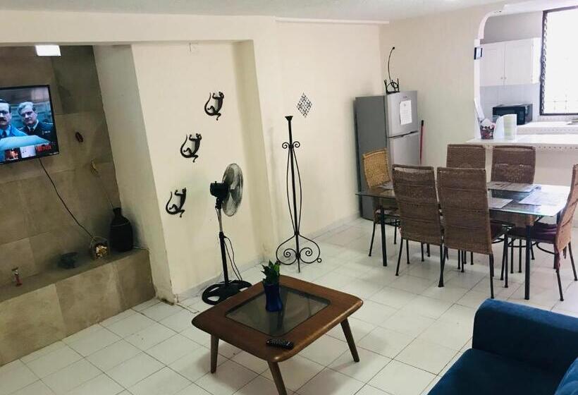 Vuode Makuusalissa, Casa Bugambilias Cancun   Hostel