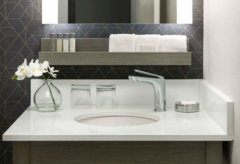 Suite, Caza Fishermans Wharf