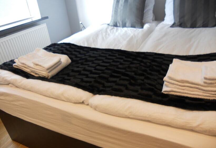 Standard Room, Rek Inn