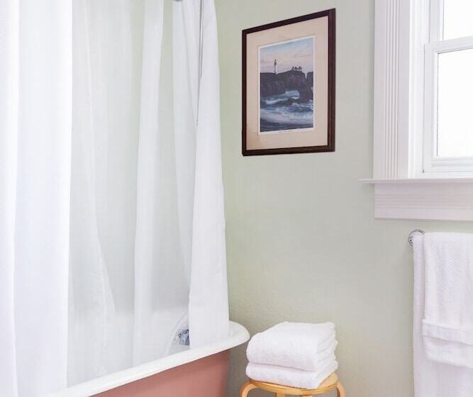 Номер Superior, Garden Street Inn Downtown San Luis Obispo, A Kirkwood Collection