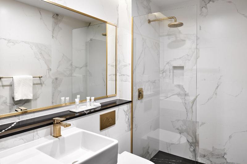 Номер Премиум Вид на Город, Crowne Plaza Sydney Burwood, An Ihg