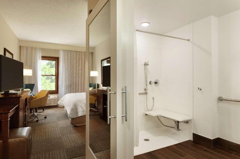 스탠다드 룸 킹사이즈 침대, Hampton Inn & Suites Springdale