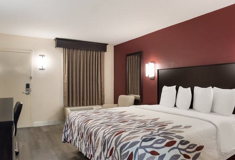 Номер Superior, Red Roof Inn Tupelo