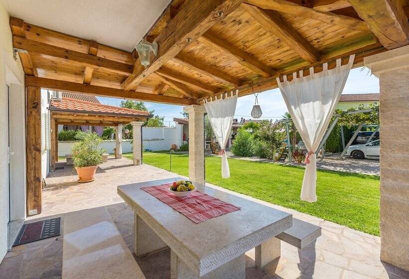 Апартаменты Комфорт 1 Спальня, Guest House Antonella