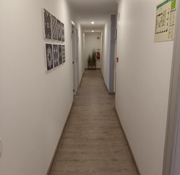 اتاق استاندارد چهار تخته, Walk In Sodré
