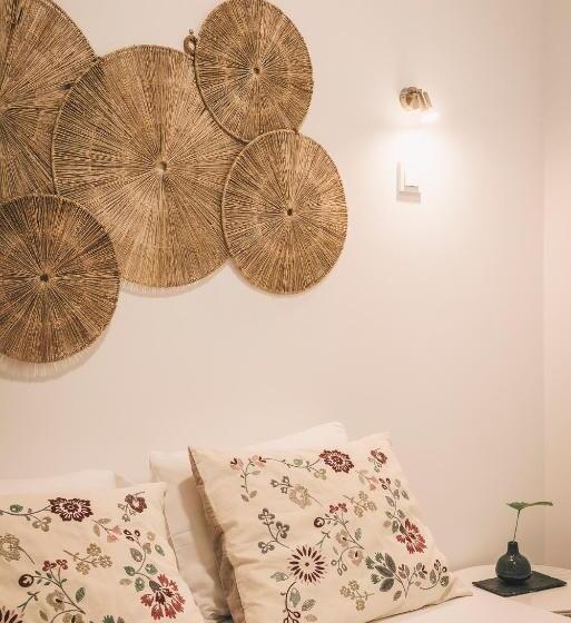 اتاق استاندارد, Walk In Sodré