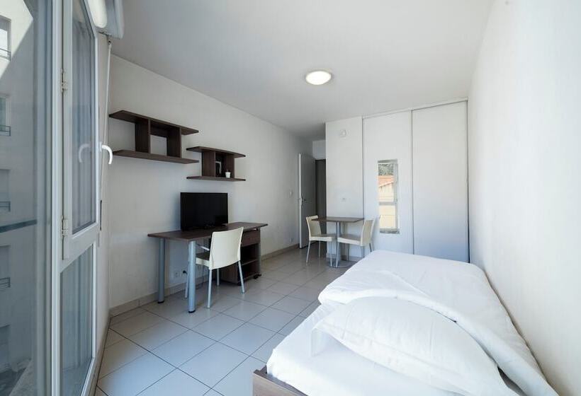 استودیوی استاندارد, Garden & City Toulon