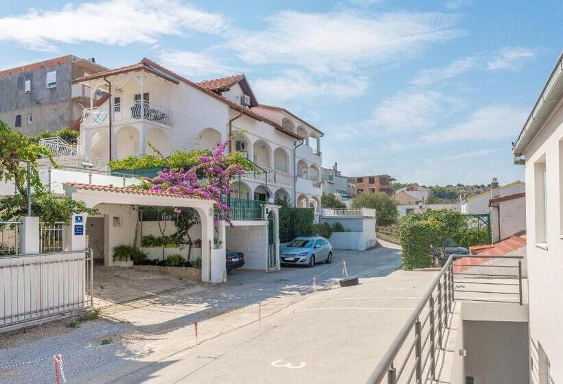 Apartament 1 Dormitor, Apartments Buljan