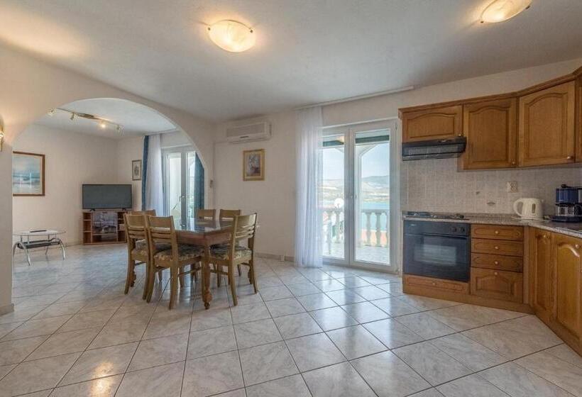 Apartament 1 Dormitor cu Balcon, Apartments Buljan