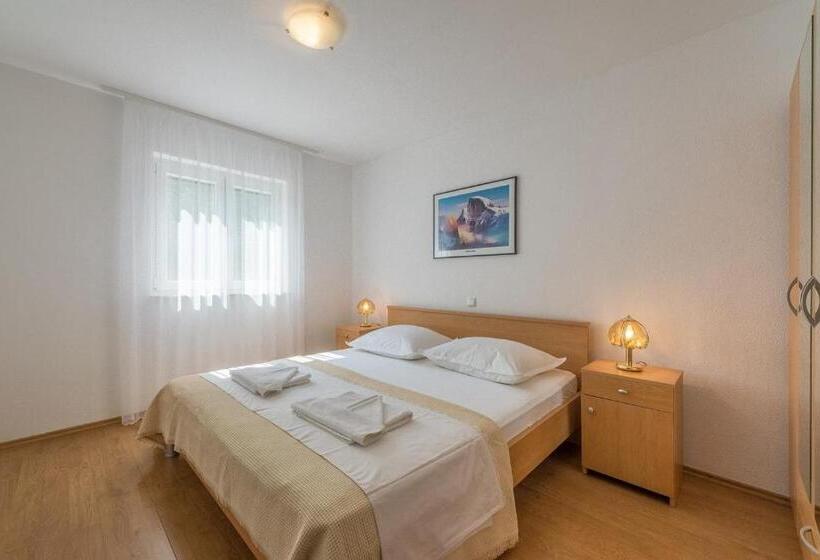 Apartament 1 Dormitor cu Balcon, Apartments Buljan