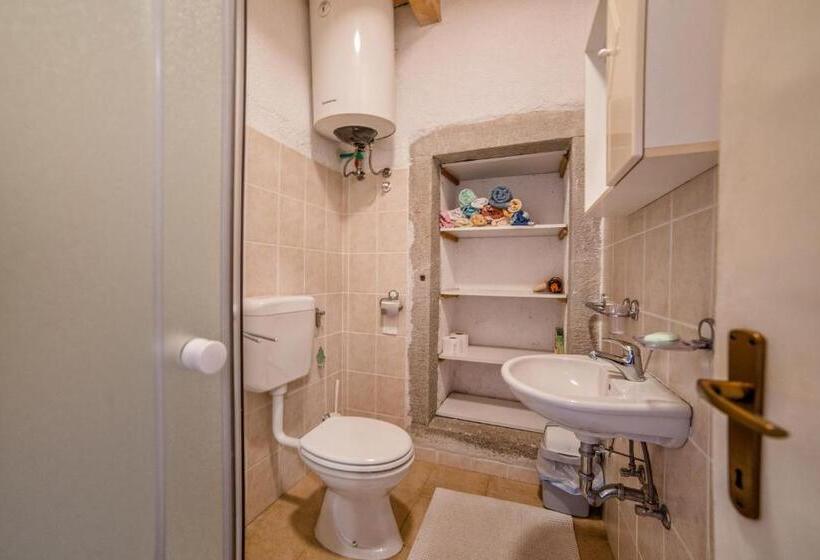 침실 1개 아파트, Rooms Nela