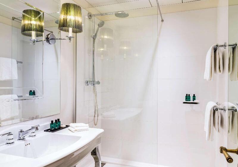 Номер Стандарт Адаптированный для Инвалидов, Best Western Harbour Inn & Suites Huntington   Sunset Beach