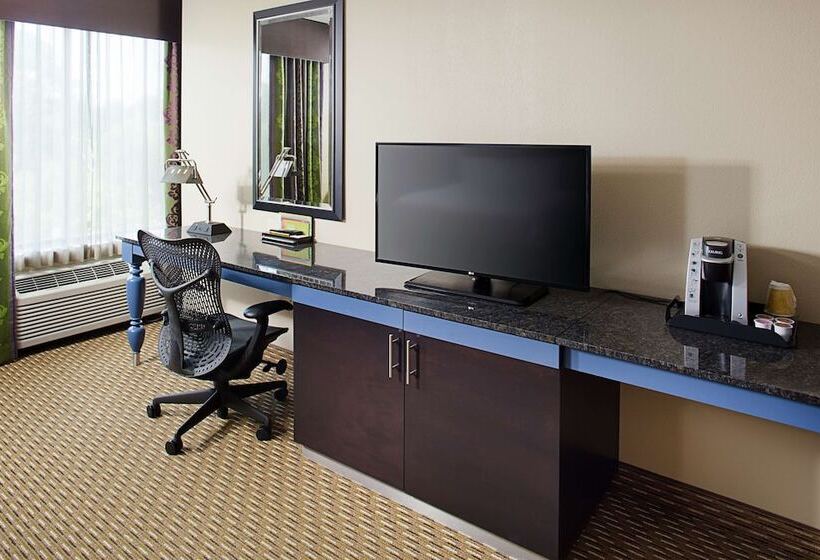 Номер Стандарт 2 Двуспальные Кровати, Hilton Garden Inn Raleigh Durham Airport
