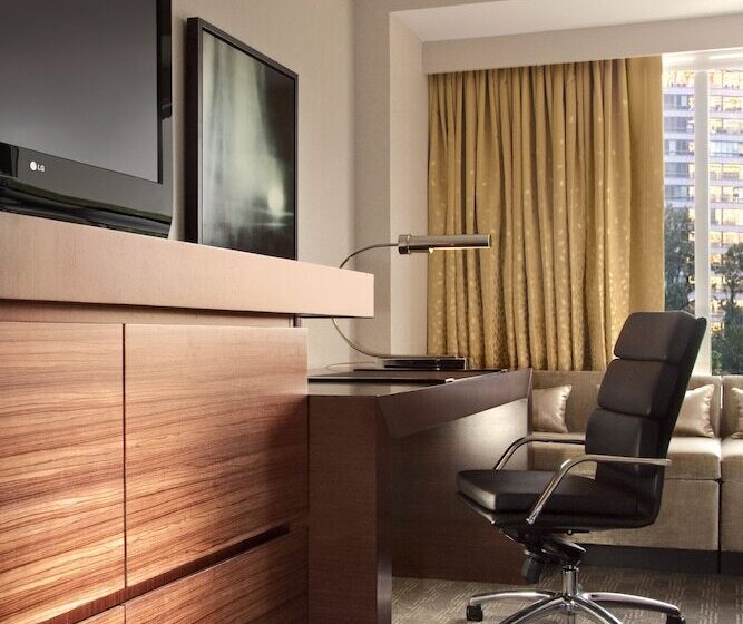 Номер Стандарт Адаптированный для Инвалидов, Hilton Mclean Tysons Corner