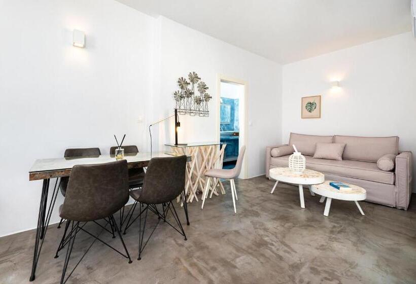 Люкс Повышенной Комфортности, Aerenia Luxury Suites