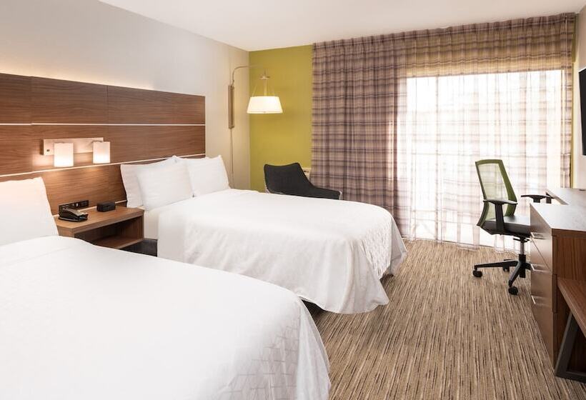 חדר סטנדרט מיטה זוגית, Holiday Inn Express Boca Raton   West, An Ihg