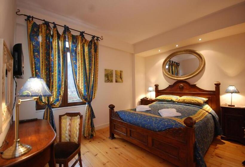 Классический Номер, Vaela Hotel Cultural Resort