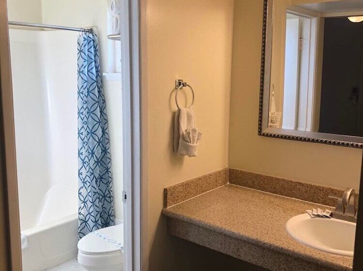 Номер Стандарт 2 Двуспальные Кровати, Holiday Motel Oakdale