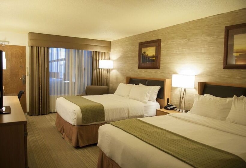 اتاق استاندارد با 2 تخت دوبل, Holiday Inn Spearfish Convention Center, An Ihg