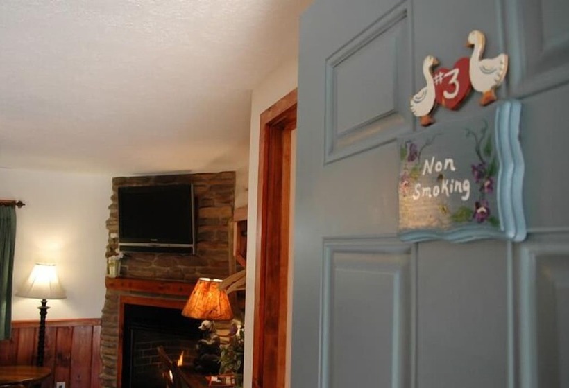 스탠다드 룸, Homestead Inn   Blowing Rock