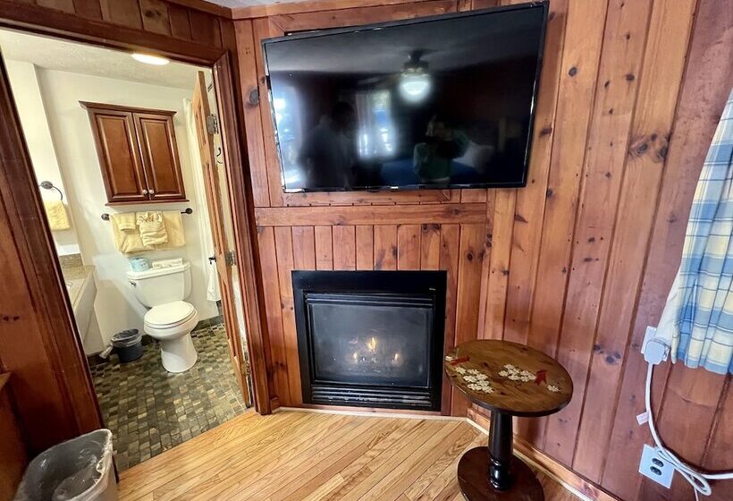 스탠다드 룸, Homestead Inn   Blowing Rock