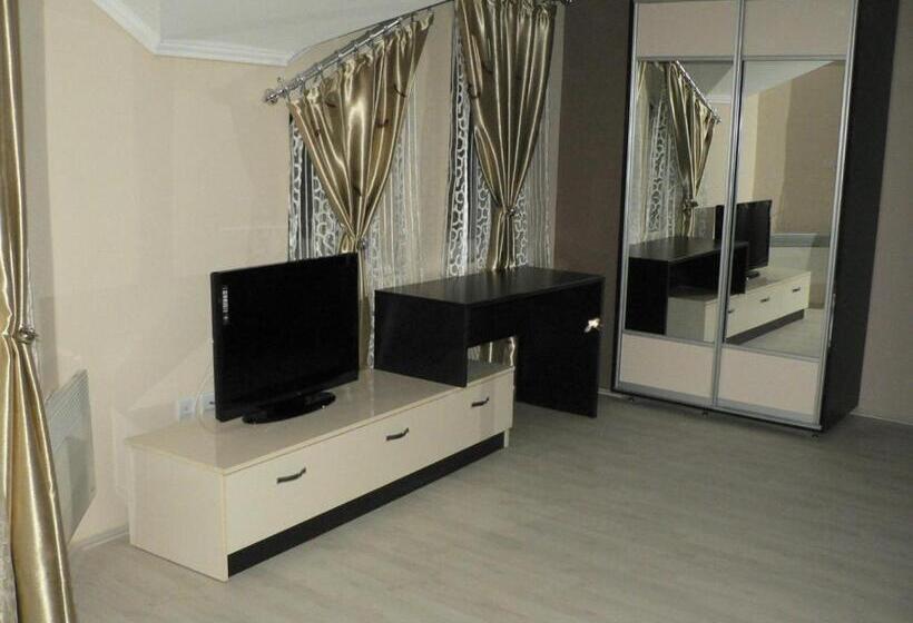 سوییت, Leder