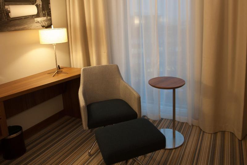 اتاق استاندارد, Courtyard Tampere City
