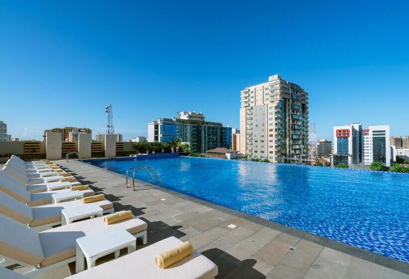 Quarto Standard Cama King, Johari Rotana