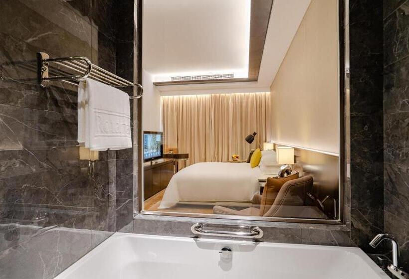Quarto Standard Cama King, Johari Rotana