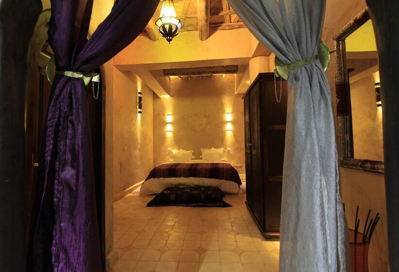 Люкс Deluxe 2 Спальни, Kasbah Titrit