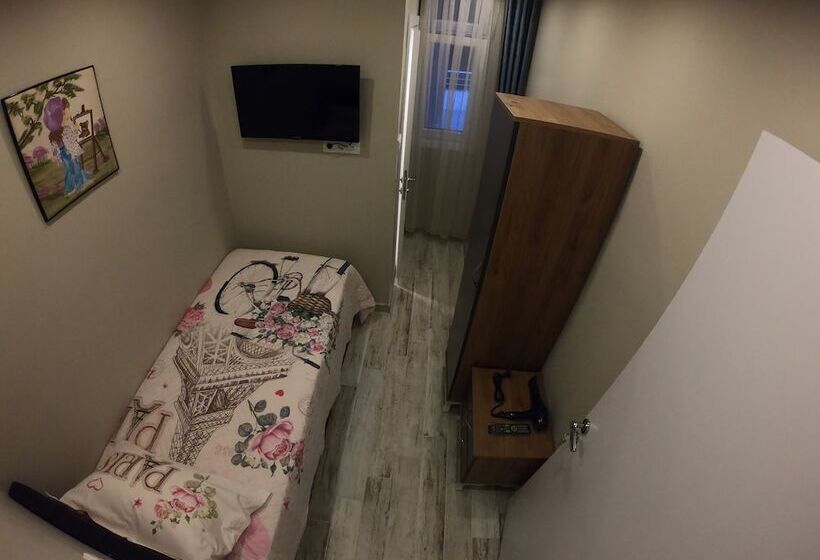 اتاق استاندارد یک نفره, Pasha Boutique Apart