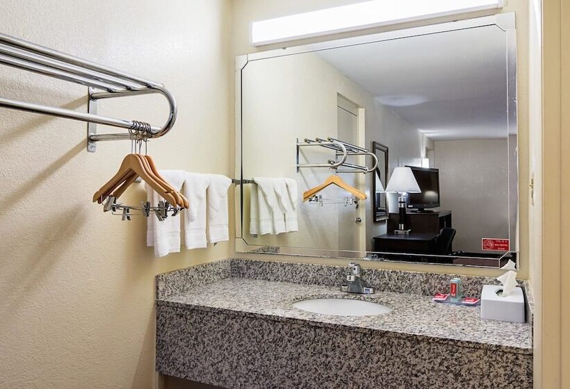 스탠다드 룸 더블 침대 2개, Econo Lodge Research Triangle Park