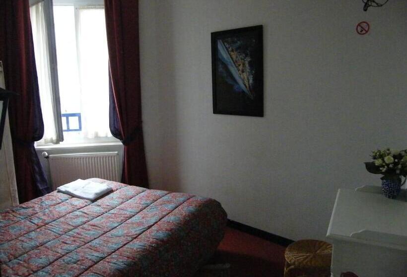 Номер Стандарт, Hôtel De La Gare