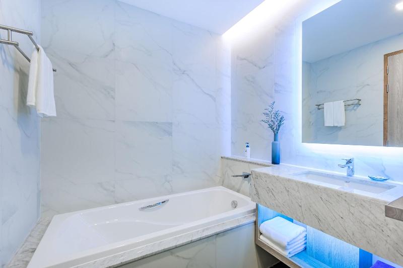 풀장 전망 디럭스 룸, Bluesotel Smart Krabi Aonang Beach   Adults Only   Sha Extra Plus