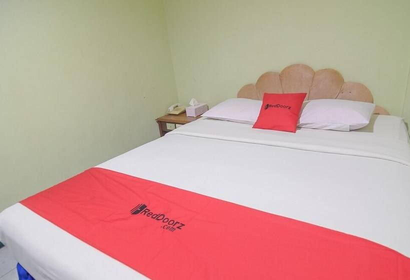豪华房间, Reddoorz Near Tugu Naga Singkawang