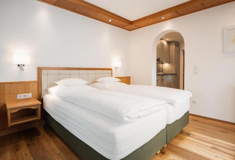 Апартаменты 1 Спальня с Балконом, Jochum Hotel Garni