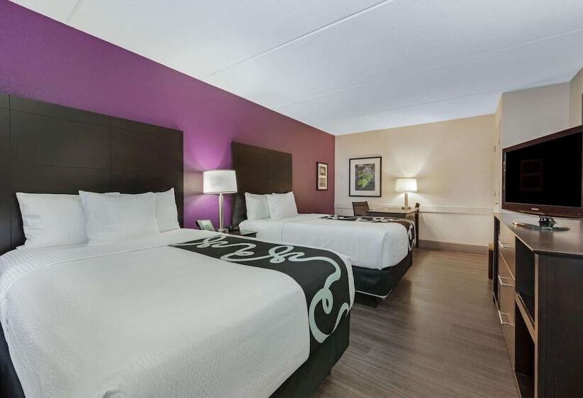 Номер Стандарт 2 Двуспальные Кровати, La Quinta Inn By Wyndham Miami Airport North