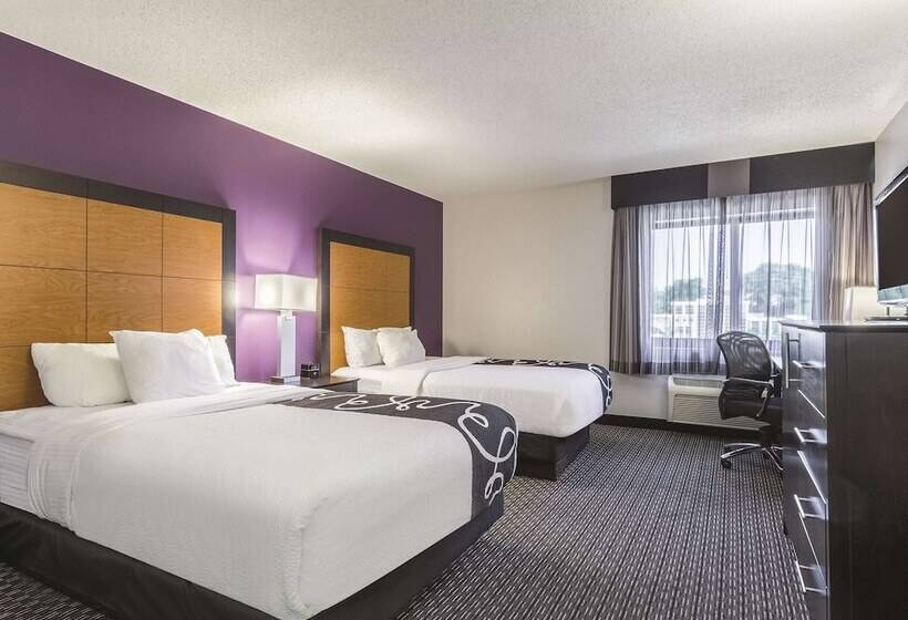Номер Deluxe, La Quinta Inn By Wyndham San Marcos