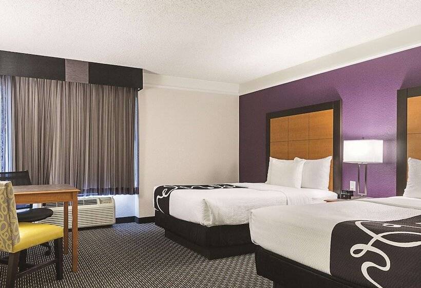 Номер Deluxe, La Quinta Inn & Suites By Wyndham Ontario Airport
