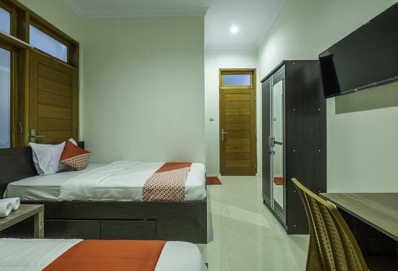 Номер Deluxe, Oyo 2259 Zleepy Ks Tubun