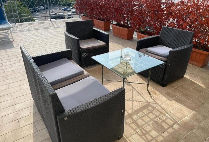اتاق استاندارد با تراس, Rooms & Breakfast La Filigrana