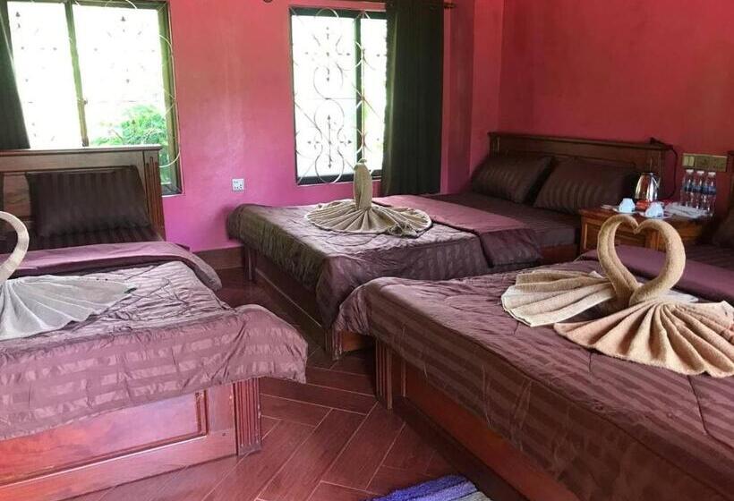 标准三人间, Gibbon Lodge