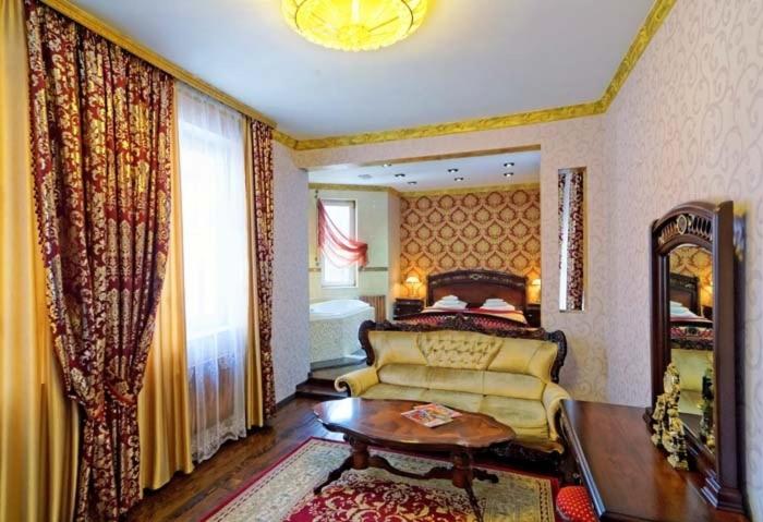 سوئیت با وان آب گرم, Victor Hotel Resort & Spa