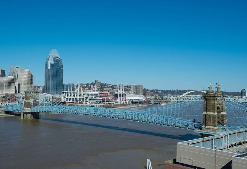Номер Стандарт Двуспальная Кровать, Cincinnati Marriott At Rivercenter